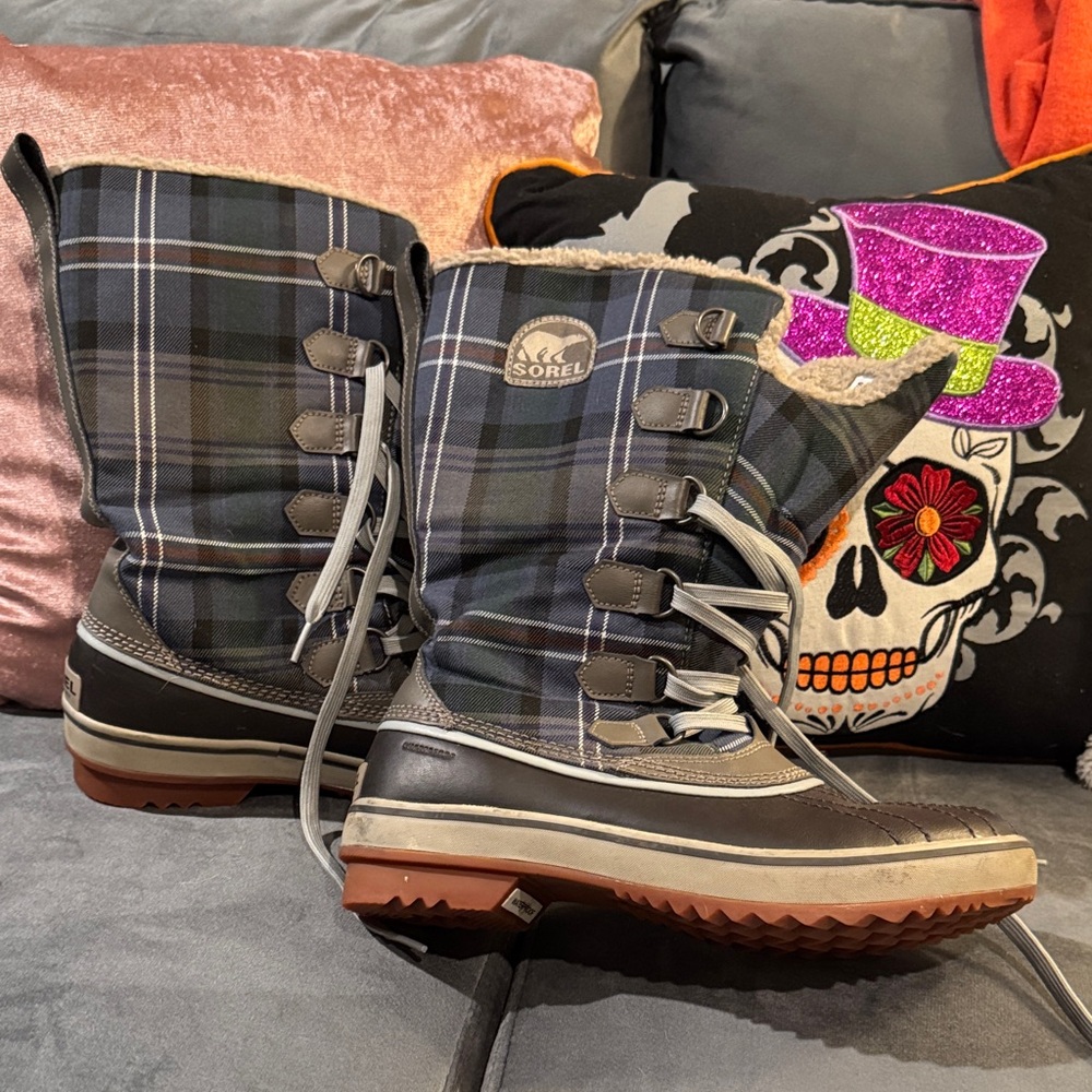 Sorel Plaid Winter Boots - Black, Gray, Brown